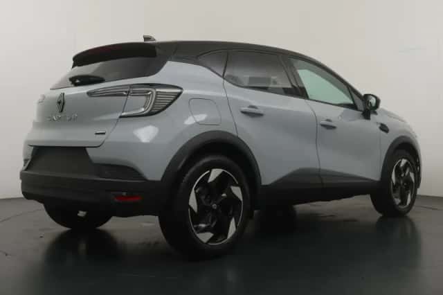 Renault Captur (2026) thumbnail 5