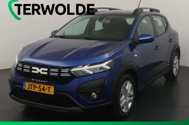Dacia Sandero Stepway (2024) thumbnail 1