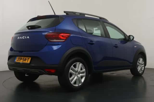 Dacia Sandero Stepway (2024) thumbnail 5