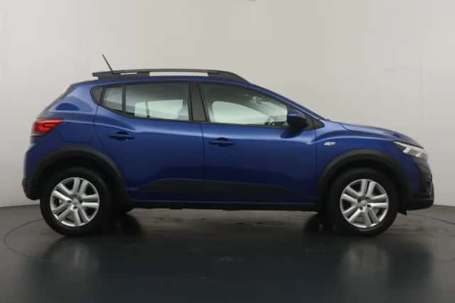 Dacia Sandero Stepway (2024) thumbnail 6
