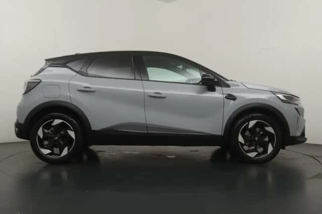 Renault Captur (2025) thumbnail 6