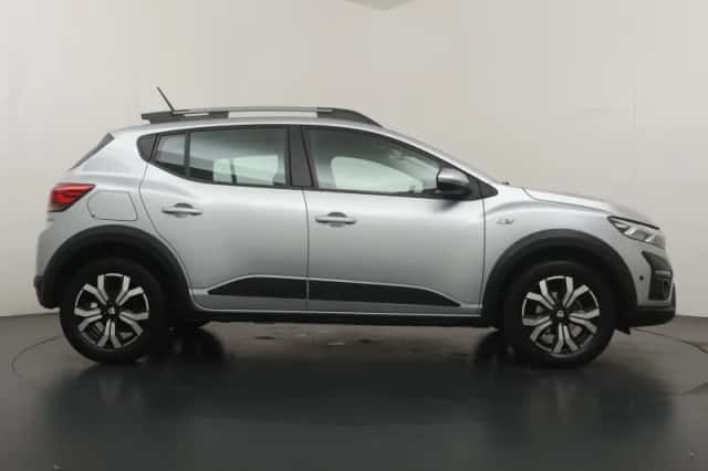 Dacia Sandero Stepway (2021) thumbnail 6