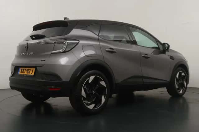 Renault Captur (2025) thumbnail 5