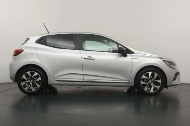 Renault Clio (2024) thumbnail 6