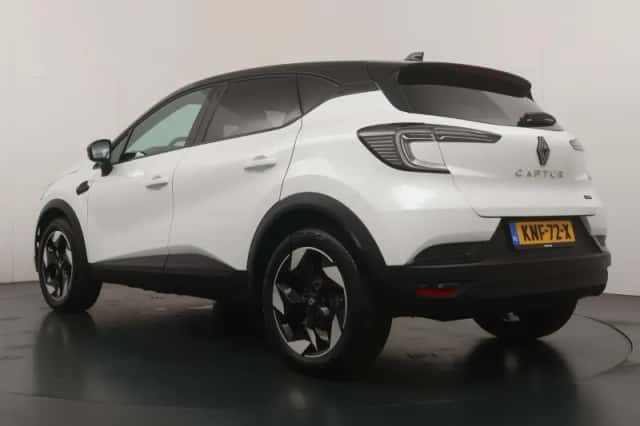 Renault Captur (2026) thumbnail 3