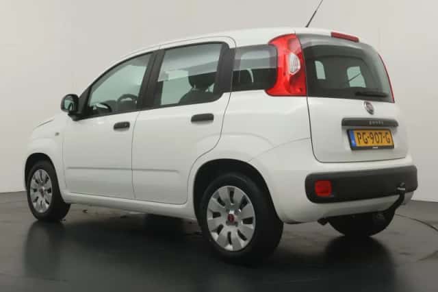 Fiat Panda (2017) thumbnail 3