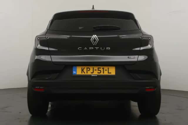 Renault Captur (2025) thumbnail 4