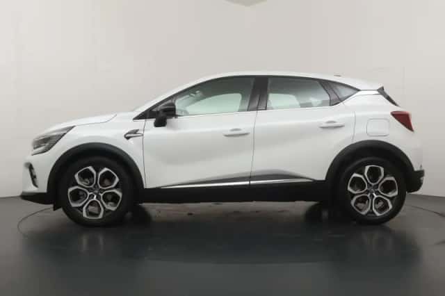 Renault Captur (2020) thumbnail 2