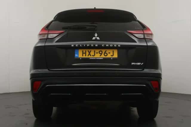 Mitsubishi Eclipse Cross (2023) thumbnail 4