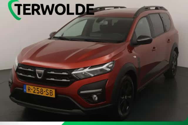 Dacia Jogger (2022) thumbnail 1