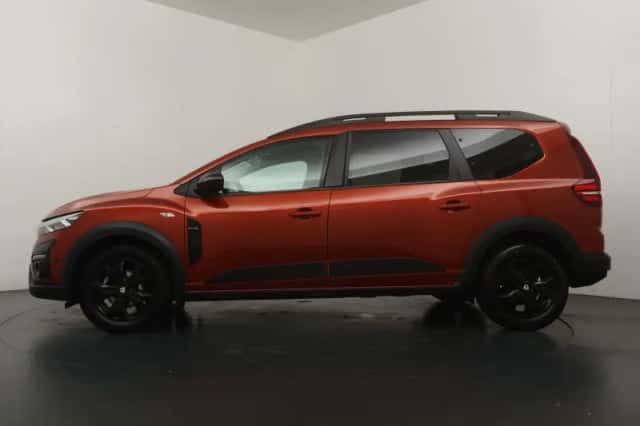 Dacia Jogger (2022) thumbnail 2