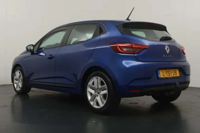 Renault Clio (2021) thumbnail 3