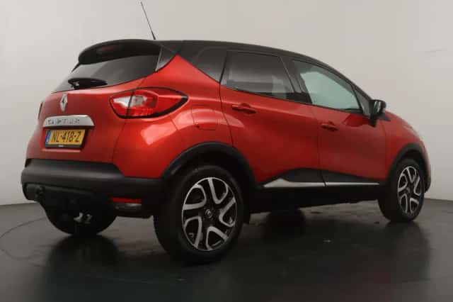 Renault Captur (2017) thumbnail 5