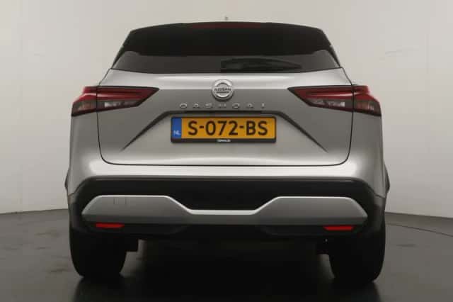 Nissan Qashqai (2022) thumbnail 4