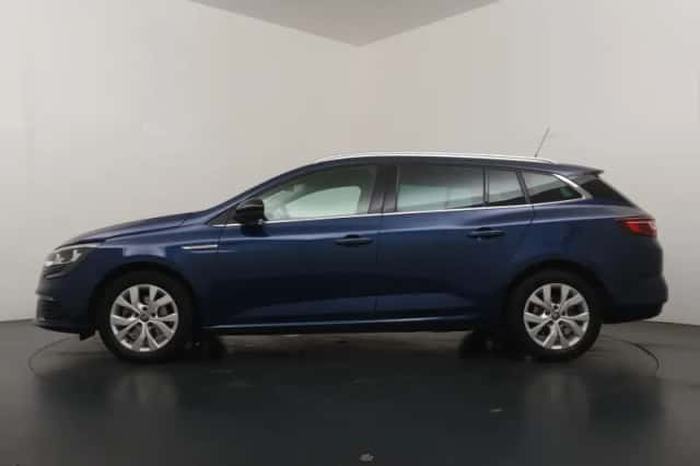Renault Mégane (2019) thumbnail 2