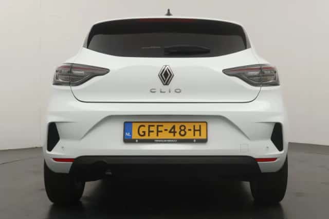 Renault Clio (2024) thumbnail 4