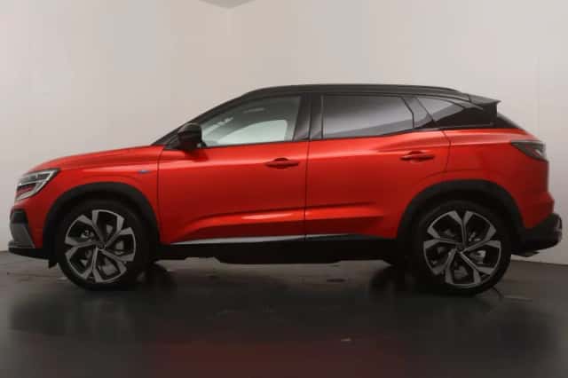 Renault Austral (2024) thumbnail 2