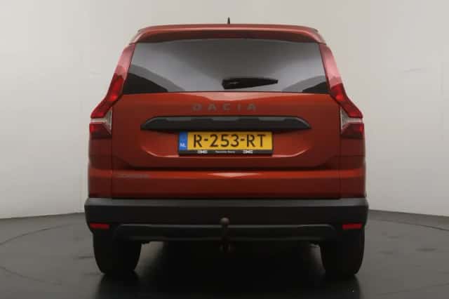 Dacia Jogger (2022) thumbnail 4