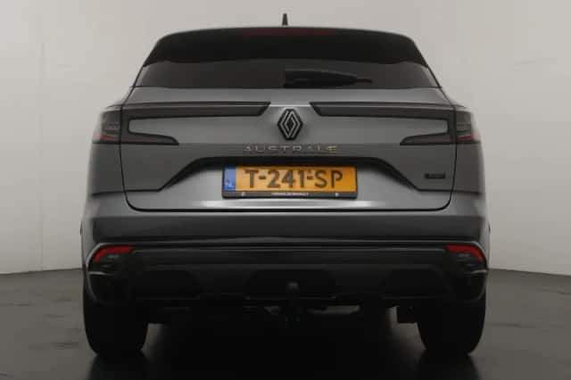 Renault Austral (2023) thumbnail 4