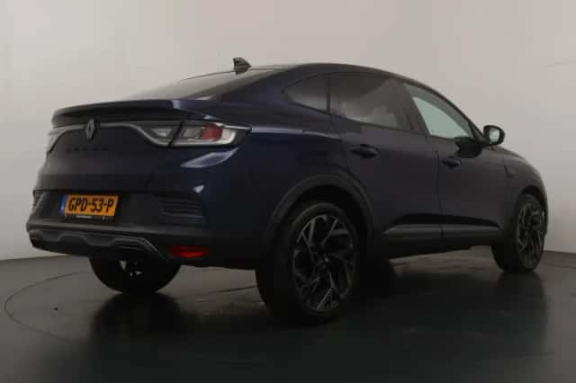 Renault Arkana (2024) thumbnail 5