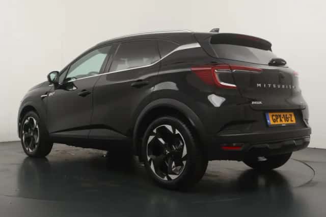 Mitsubishi ASX (2024) thumbnail 3