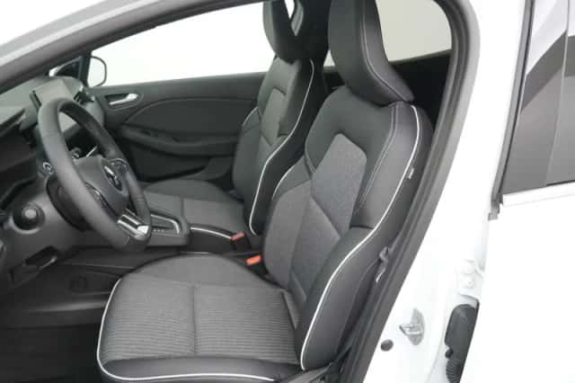 Mitsubishi Colt (2025) thumbnail 11