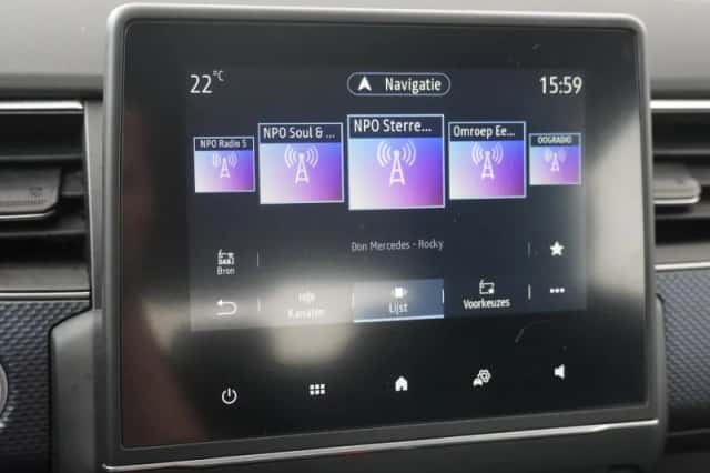 Renault Arkana (2021) thumbnail 16