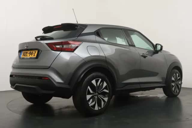 Nissan Juke (2023) thumbnail 2