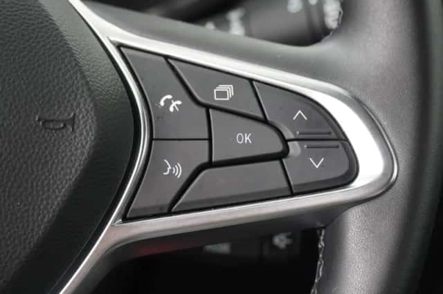 Renault Captur (2023) thumbnail 14