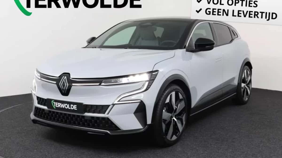 Renault Mégane E-Tech (2025) — foto 1