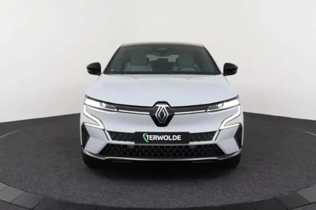 Renault Mégane E-Tech (2025) thumbnail 11