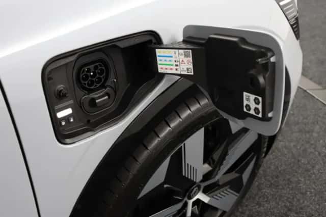 Renault Mégane E-Tech (2025) thumbnail 35