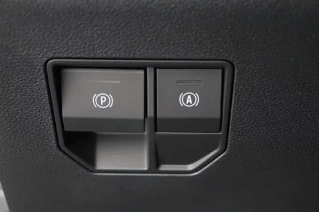 Renault Mégane E-Tech (2025) thumbnail 37