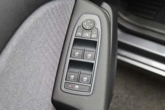 Renault Clio (2025) thumbnail 23