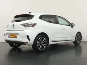 Renault Clio (2025) thumbnail 2