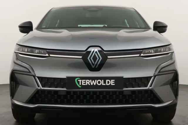 Renault Mégane E-Tech (2025) thumbnail 8