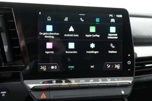 Renault Mégane E-Tech (2025) thumbnail 11