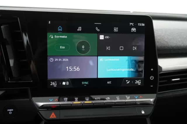Renault Mégane E-Tech (2025) thumbnail 17