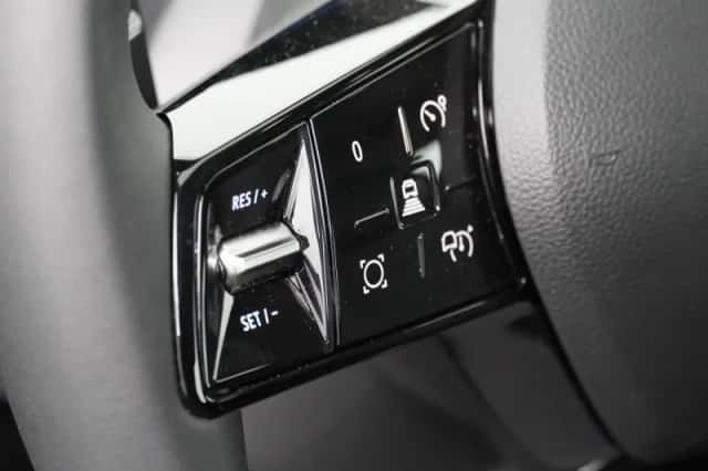 Renault Mégane E-Tech (2025) thumbnail 23