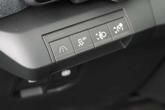 Renault Mégane E-Tech (2025) thumbnail 25