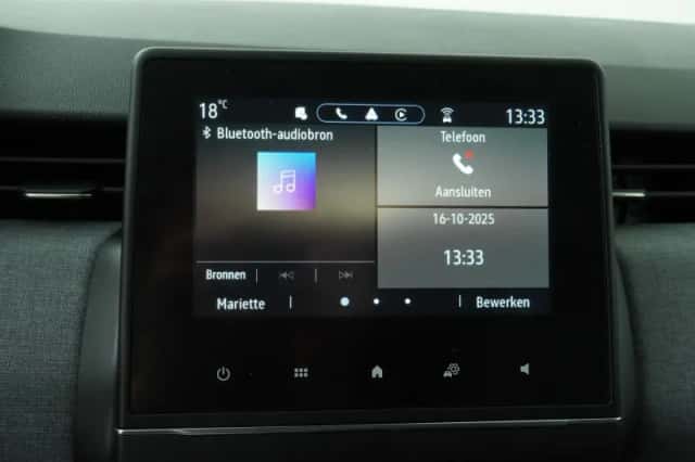 Renault Clio (2024) thumbnail 17