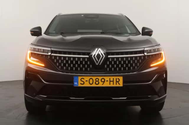 Renault Austral (2023) thumbnail 8