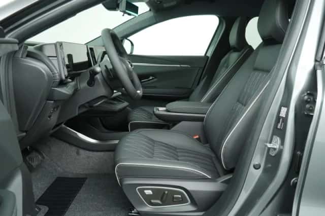 Mitsubishi Eclipse Cross (2025) thumbnail 6