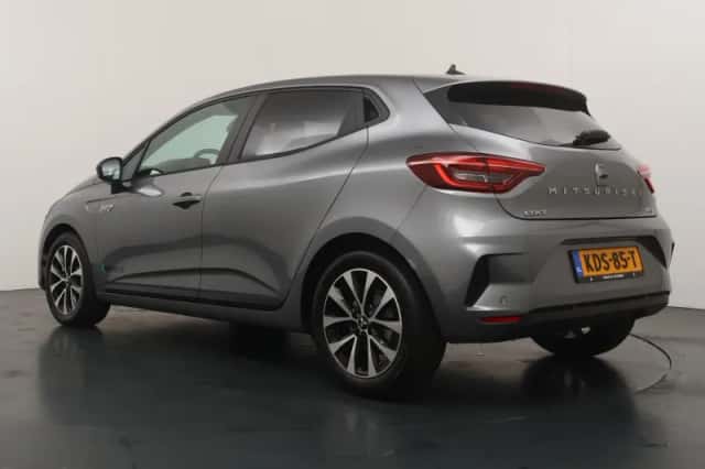 Mitsubishi Colt (2026) thumbnail 3