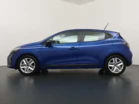 Renault Clio (2025) thumbnail 2