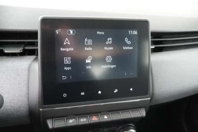 Renault Clio (2024) thumbnail 11