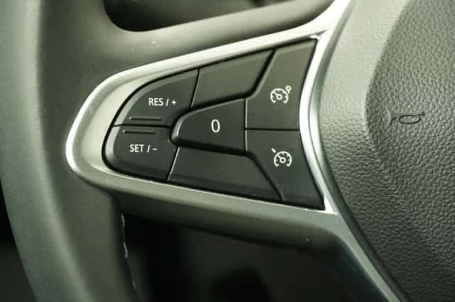 Renault Clio (2024) thumbnail 23