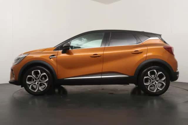 Renault Captur (2020) thumbnail 2