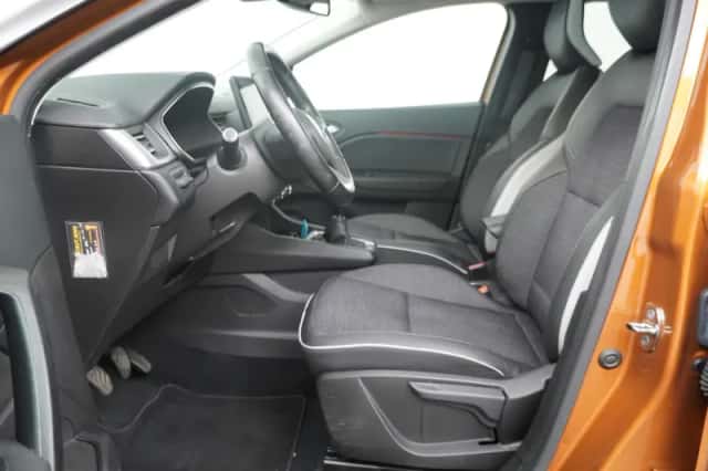Renault Captur (2020) thumbnail 13