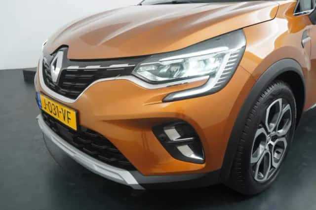 Renault Captur (2020) thumbnail 34